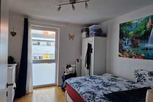 Stilvolle 2-Raum-Wohnung mit geh. Innenausstattung mit Balkon und EBK in München Sendling-Westpark – Dauthendeystr. 29, 81377 München – Vorschaubild 2