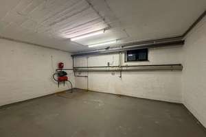 Attraktiver Bungalow mit Ausbaureserve mit Doppelgarage in bester Lage von Krefeld-Verberg – Die vollständige Adresse der Immobilie erhältst du vom Anbieter., 47802 Verberg, Krefeld – Vorschaubild 20