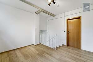 Wohnen mit Aussicht: Großzügiges Splitlevel-Haus mit Einliegerwohnung in Eppstein – Die vollständige Adresse der Immobilie erhältst du vom Anbieter., 65817 Eppstein – Vorschaubild 38