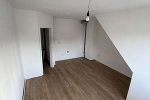 5-Zimmer-Wohnung in Düsseldorf-Flingern – Ideal zur WG-Neugründung | 2 Minuten zur Bahn | Uni-Nähe – Behrenstraße 5, 40233 Flingern Süd, Düsseldorf – Vorschaubild 5