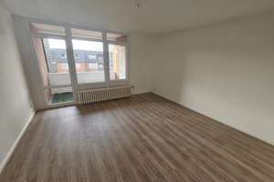 2-Zi.-Whg. (ca. 58 m²) mit Balkon in gepflegter Wohnanlage von Rendsburg-Hoheluft – Felix-Mendelssohn-Str. 16, 24768 Rendsburg – Vorschaubild 1