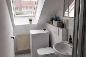 Drei Zimmer im Dachgeschoss: Ihr neues Zuhause in der Weststadt – Die vollständige Adresse der Immobilie erhältst du vom Anbieter., 76185 Weststadt, Karlsruhe – Vorschaubild 6