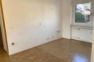 Frisch renovierte 3-Zimmer-Wohnung mit Balkon & Ostpark-Nähe – sofort bezugsfrei – Hofangerstr. 79, 81735 Ramersdorf, München – Vorschaubild 8