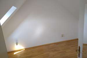 Zuhause mit drei Zimmern in München-Obermenzing – Die vollständige Adresse der Immobilie erhältst du vom Anbieter., 81245 Obermenzing, München – Vorschaubild 13