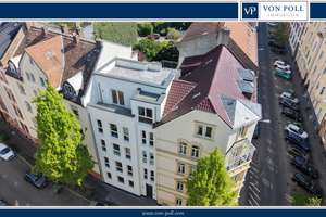 Fünf Zimmer-Penthouse mit Rooftop-Terrasse