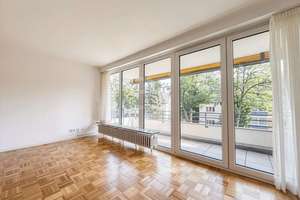 Begehrte Lage nähe Südpark mit 2 großen Balkonen und Garage optional!