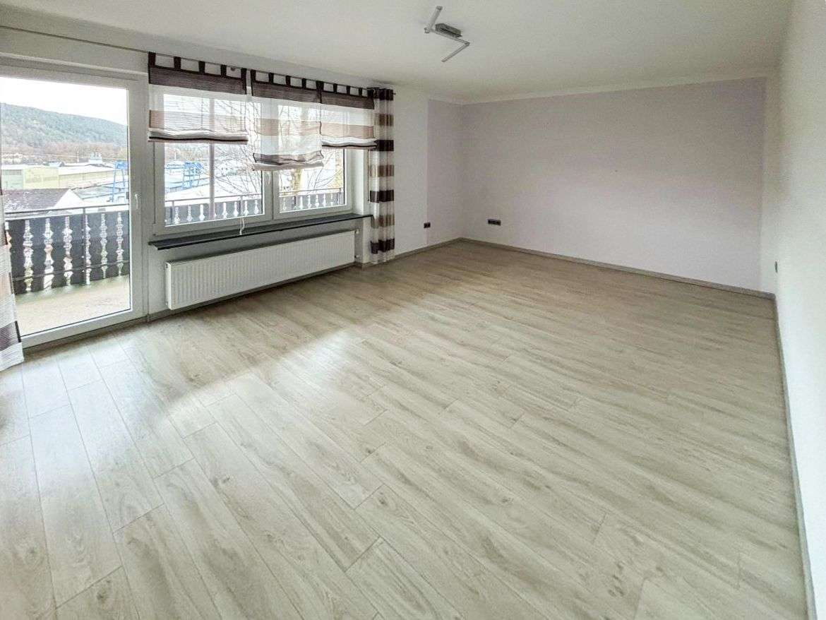 Immobilie in Kronach - Lukratives Mehrfamilienhaus für renditeorientierte Investoren in gefragter Wohnlage von Kronach - Bild 4