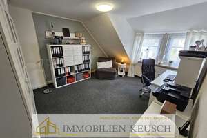 Preis deutlich reduziert-Sehr großes Haus mit traumhaftschönen + großen Garten + Dachterrasse !!! – Die vollständige Adresse der Immobilie erhältst du vom Anbieter., 28239 Ohlenhof, Bremen – Vorschaubild 17