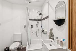 Property thumbnail 16