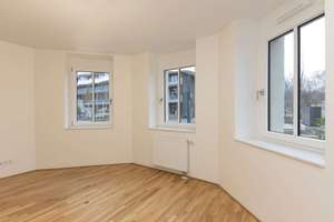 Moderne und Kernsanierte 2-Zimmer-Altbau-Wohnung in Haus "Terra" mit Balkon! – Kirsteinstrasse 3, 55131 Oberstadt, Mainz – Vorschaubild 2