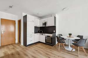EINZIEHEN & LOSLEBEN. VOLLMÖBLIERT & BARRIEREFREI. MIT AUFZUG & TG-STELLPLATZ. – Thaerstraße 17, 10249 Friedrichshain, Berlin – Vorschaubild 10