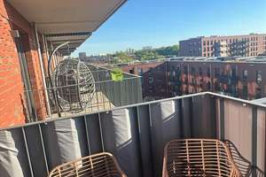 Wohnen über den Dächern Winterhudes: Stilvolle 2-Zimmer-Wohnung mit Weitblick – verfügbar ab 01.09.2 – Feldahornweg 16, 22303 Winterhude, Hamburg – Vorschaubild 5