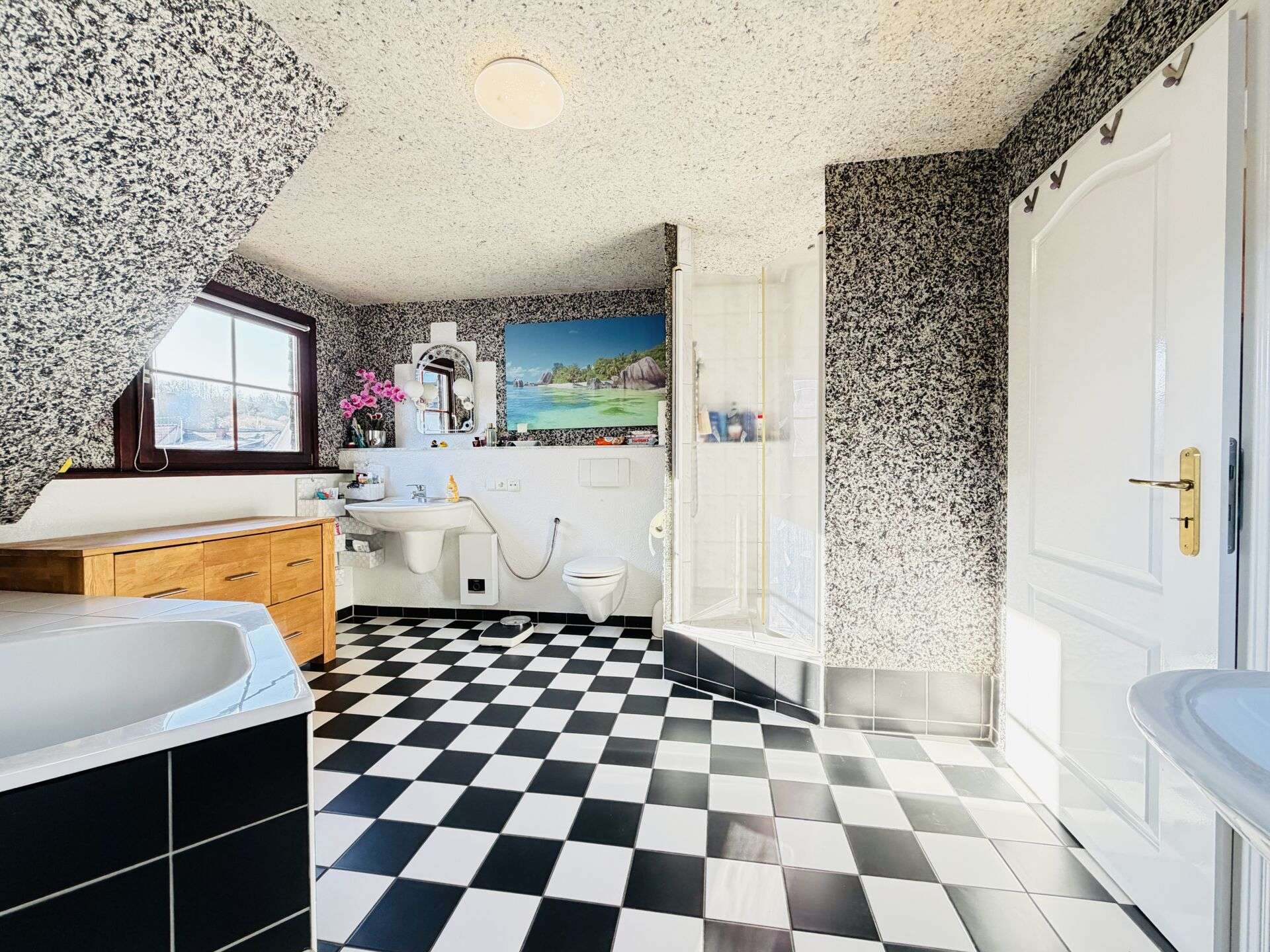 Immobilie in Rhens - Mehrfamilienhaus mit drei abgeschlossenen Eigentumswohnungen in Rhens - Bild 9