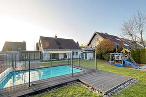Traum Grundstück trifft modernen Wohnkomfort - 6 Zimmer, Pool, Sauna & Dampfsauna