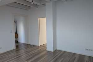 2 ZW WOHNUNG DG WANNENBAD EBK ALLE ZIMMER TAGESLICHT NÄHE UNIKLINIK ROSSMANN EIFLER REWE BUSSE/BAHN – GÜNTHERSTR 21, 60528 Niederrad, Frankfurt am Main – Vorschaubild 5