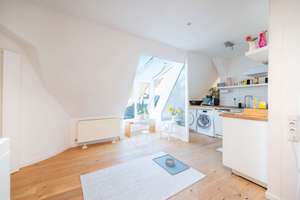 ⭐️ Dachgeschoss Traum im Jugendstil Altbau - moderne 5,5 Zimmer DG Wohnung mit Süd Balkon und Garten – Die vollständige Adresse der Immobilie erhältst du vom Anbieter., 12163 Steglitz, Berlin – Vorschaubild 15