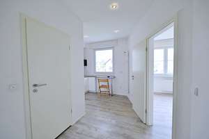 Bezugsfreie 1 Zimmer Eigentumswohnung mit ca. 36,4 m² Wohnfläche, Einbauküche und ruhigem Balkon – Die vollständige Adresse der Immobilie erhältst du vom Anbieter., 12305 Lichtenrade, Berlin – Vorschaubild 7