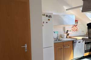 2-Zimmer-Wohnung im Dachgeschoss in München – Chiemgaustraße 115, 81549 Balanstraße-West, München – Vorschaubild 7