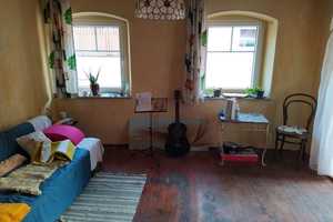 Großzügiges 6-Zi-Einfamilien- oder Ferienhaus mit 2 Kaminen, Balkon, Dachterrasse, Studio & Garage – Tirschenreuth (Kreis) – Vorschaubild 2