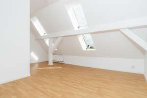 Wohntraum in Marienfelde - Maisonettewohnung im Dachgeschoss mit großer Terrasse und Blick ins Grüne – Die vollständige Adresse der Immobilie erhältst du vom Anbieter., 12277 Marienfelde, Berlin – Vorschaubild 16