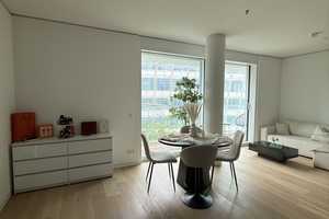 Exklusive, neuwertige 2,5-Zimmer-Wohnung mit Balkon und Einbauküche in Hamburg – Am Strandkai 4, 20457 Hamburg – Vorschaubild 6