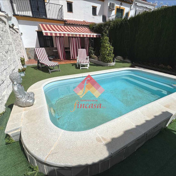 WUNDERVOLLE VILLA MIT POOL IN LA PLANILLA