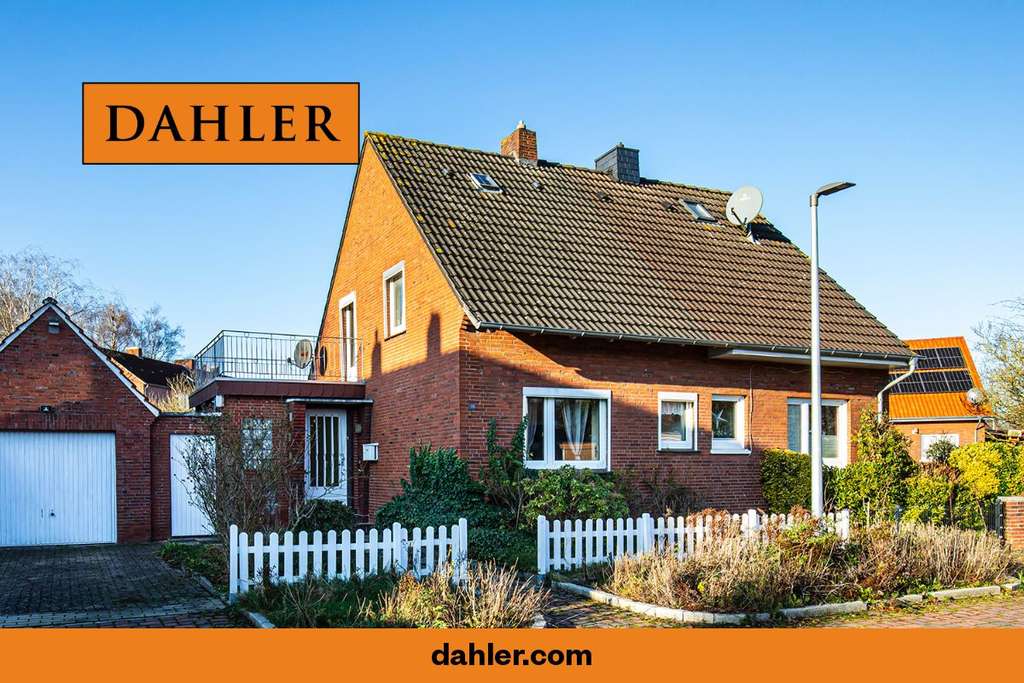 Immobilie in Leer - Investitionschance in Leer: Doppelhaushälfte mit Sanierungsbedarf - Bild 0