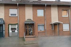 Kleine Familie gesucht! – Die vollständige Adresse der Immobilie erhältst du vom Anbieter., 41189 Wickrath-Mitte, Mönchengladbach – Vorschaubild 2