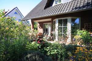 Sehr schönes Einfamilienhaus mit bester Ausstattung auf zauberhaftem Südwestgarten – Die vollständige Adresse der Immobilie erhältst du vom Anbieter., 14612 Falkensee – Vorschaubild 5