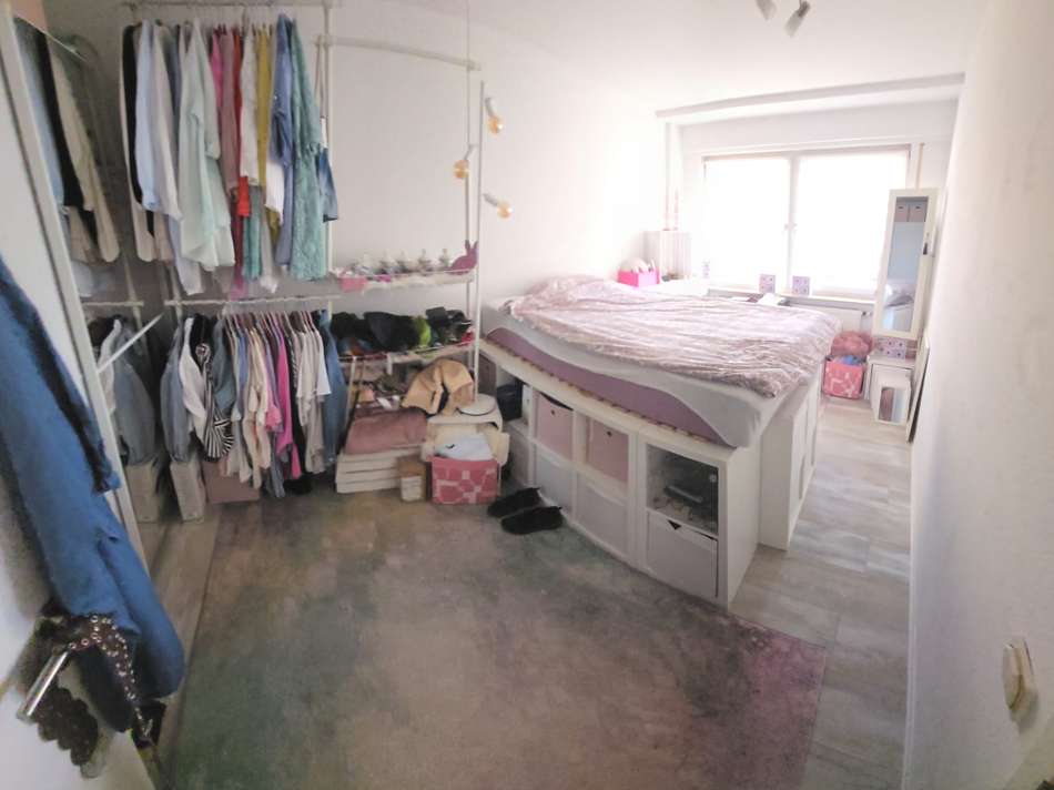 Schlafzimmer II