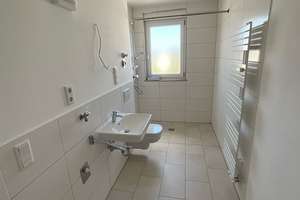 Helle 2-Zimmer-Wohnung mit Parkettboden! – Reinerzer Str. 22, 90473 Langwasser Südost, Nürnberg – Vorschaubild 9