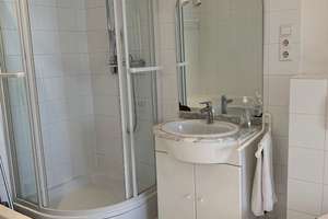 Charmante 2-Zimmer-Wohnung mit Balkon in attraktiver Lage in der Kölner Innenstadt! – Am Römerturm 23, 50667 Altstadt/Nord, Köln – Vorschaubild 4