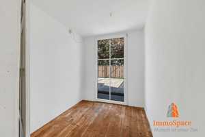 IMMOSPACE *** Ihr Traum von den eigenen 4 Wänden *** EFH mit Garage und Dachterrasse *** – Donau-Ries (Kreis) – Vorschaubild 8