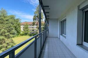 3 Zimmer-Wohnung mit großem Balkon!