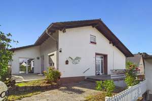  Lichtdurchflutetes Wohnhaus mit Einliegerwohnung in ruhiger Lage  – Die vollständige Adresse der Immobilie erhältst du vom Anbieter., 55568 Staudernheim – Vorschaubild 2