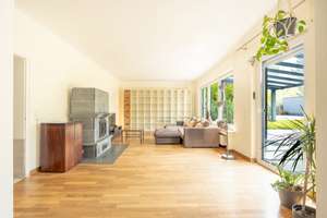 Freistehendes Einfamilienhaus in attraktiver Lage mit Pool, Sauna & Doppelgarage – Die vollständige Adresse der Immobilie erhältst du vom Anbieter., 41199 Odenkirchen-Mitte, Mönchengladbach – Vorschaubild 15