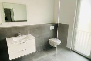 Moderne 3 Zimmer-Erdgeschosswohnung mit großer Loggia, EBK und Tiefgaragenplatz in Wob-Wendschott! – Alte Schulstr. 31 D, 38448 Wendschott, Wolfsburg – Vorschaubild 11
