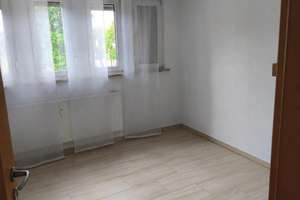 Helle gepflegte Halbdachwohnung mit Garten  – Reinhard-Strecker-Str 6, 65428 Rüsselsheim am Main – Vorschaubild 4
