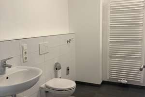 Porz-Zündorf! Zweitbezug nach Kernsanierung! Helle 2 Zi. Whg mit Duschbad, EBK – Die vollständige Adresse der Immobilie erhältst du vom Anbieter., 51143 Zündorf, Köln – Vorschaubild 5