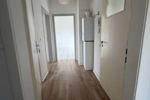Zwei Zimmer in Düsseldorf: Ihr neues Zuhause in Eller – Die vollständige Adresse der Immobilie erhältst du vom Anbieter., 40229 Eller, Düsseldorf – Vorschaubild 2