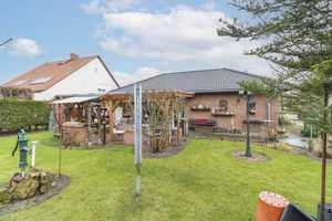 Idyllisch gelegener Bungalow mit großem Garten und Doppelgarage in Tangerhütte – Stendal (Kreis) – Vorschaubild 3