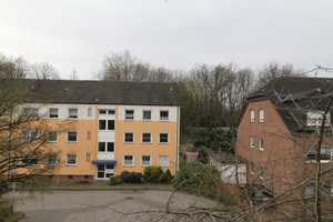 Familienfreundliche Wohnung mit Tageslichtbad und Balkon – Westring 29A, 46242 Bottrop – Vorschaubild 9