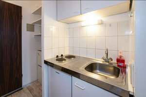 1-Zimmer-Wohnung inkl. Möbel - optimale Lage im Nauwieser Viertel – Richard-Wagner-Straße 77, 66111 Sankt Johann, Saarbrücken – Vorschaubild 4