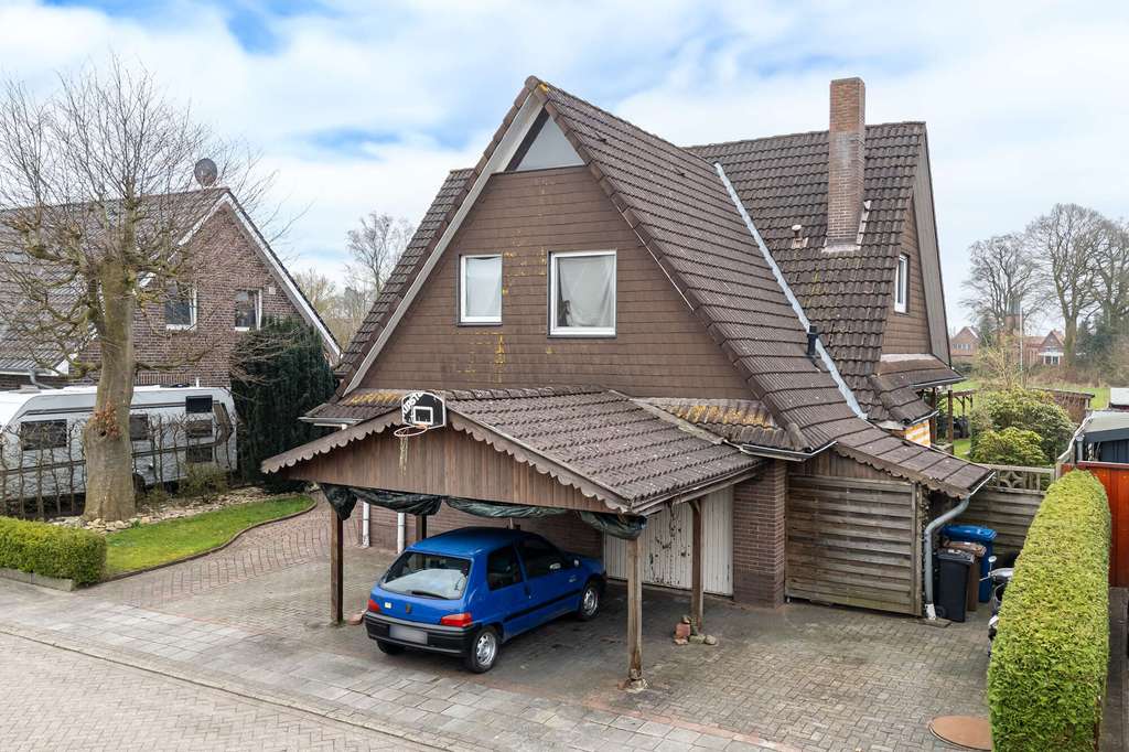 Immobilie in Apen - Vermietetes 3-Parteienhaus in zentraler Lage von Augustfehn, Obj. 9553 - Bild 2