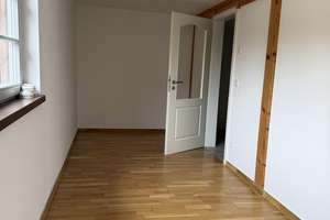 Familientraum mit Garten: Gepflegtes Reihenmittelhaus in ruhiger Wohnlage. – Meiereiweg 25 c, 1796 Pirna – Vorschaubild 17