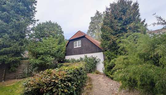 Bild von Seltene Gelegenheit MFH und EFH mit 9 WE