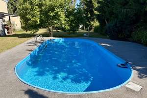 Jetzt zugreifen und Sommer genießen|Bungalow mit Grundstücks-Paradies in Rüdersdorf!
