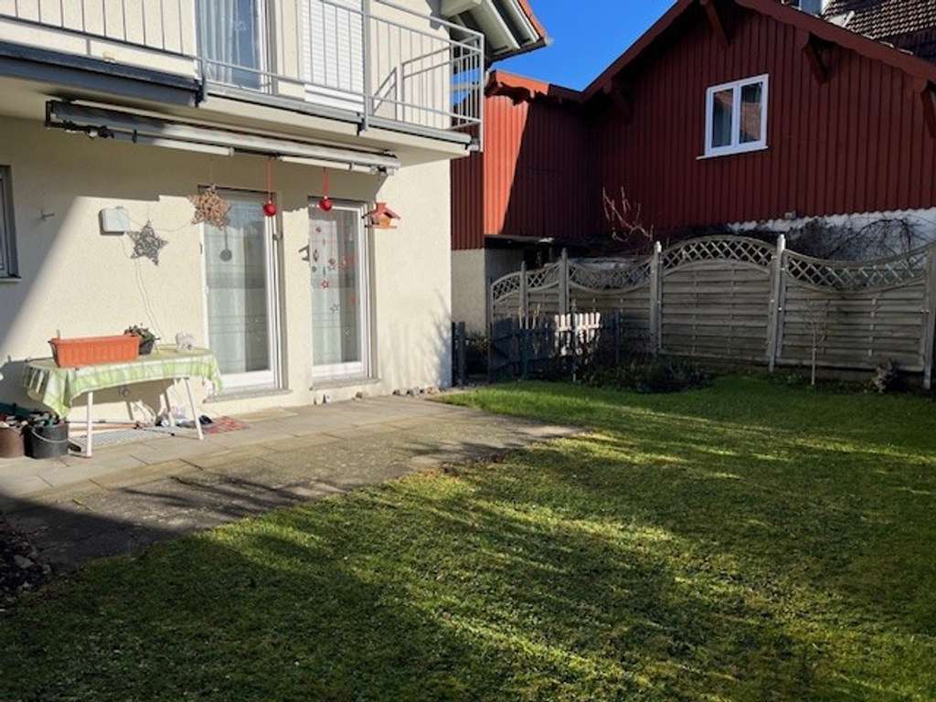 Immobilie in Leutkirch im Allgäu - Erdgeschosswohnung mit Garage und Gartenanteil in bevorzugter Lage von Leutkirch! - Bild 2