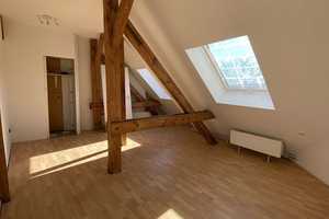 Helle Dachgeschosswohnung mit West- u. Südausrichtung – Reuchlinstraße 2a, 10553 Berlin – Vorschaubild 1