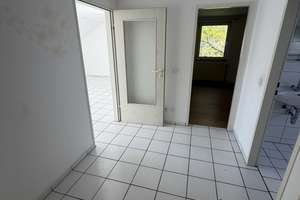 Helle 2,5 Zimmer DG-Wohnung in ruhiger Lage - Dortmund Holzen – Vorhölter Str. 32, 44267 Holzen, Dortmund – Vorschaubild 2